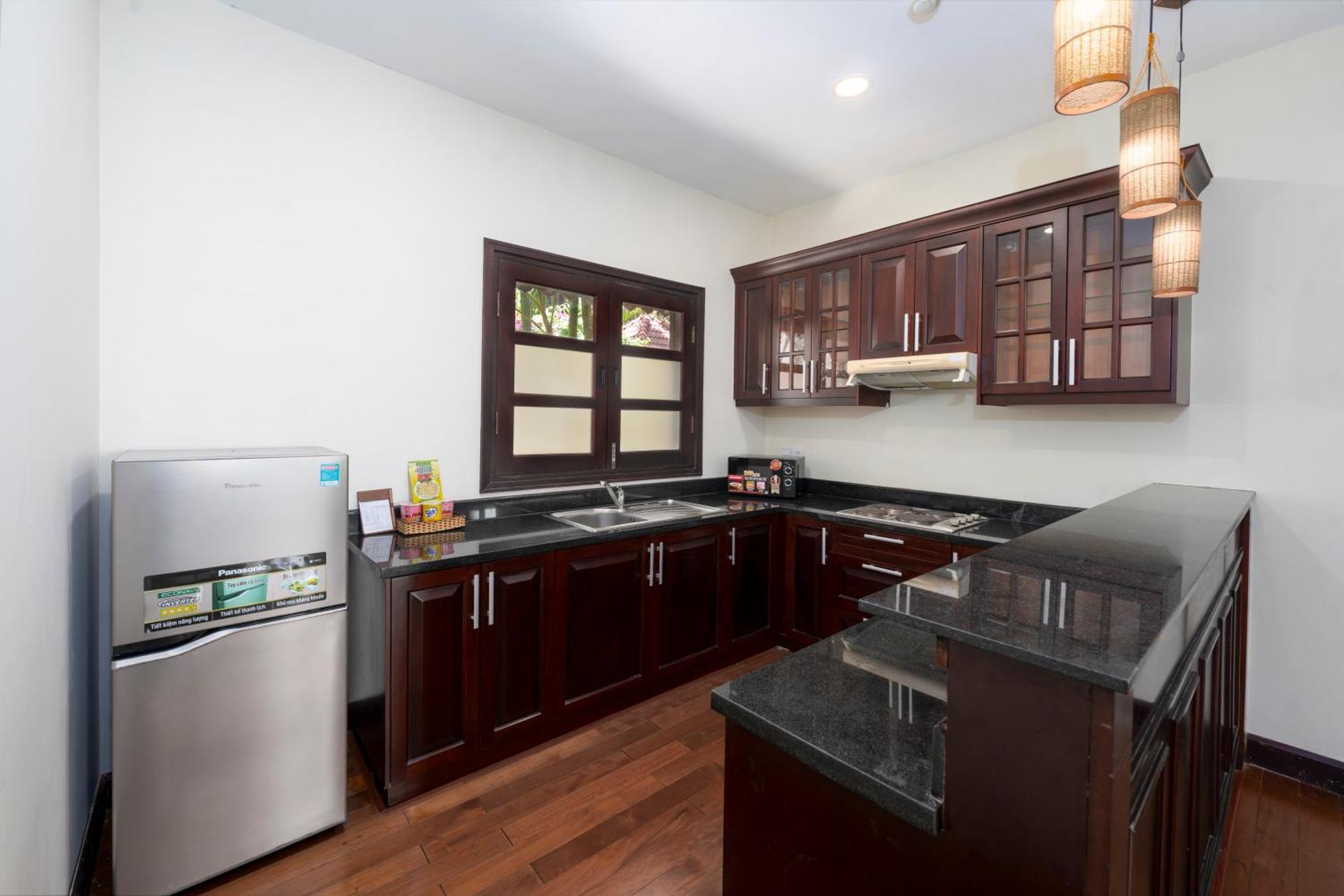 Dưỡng Sơn Trà 4*
