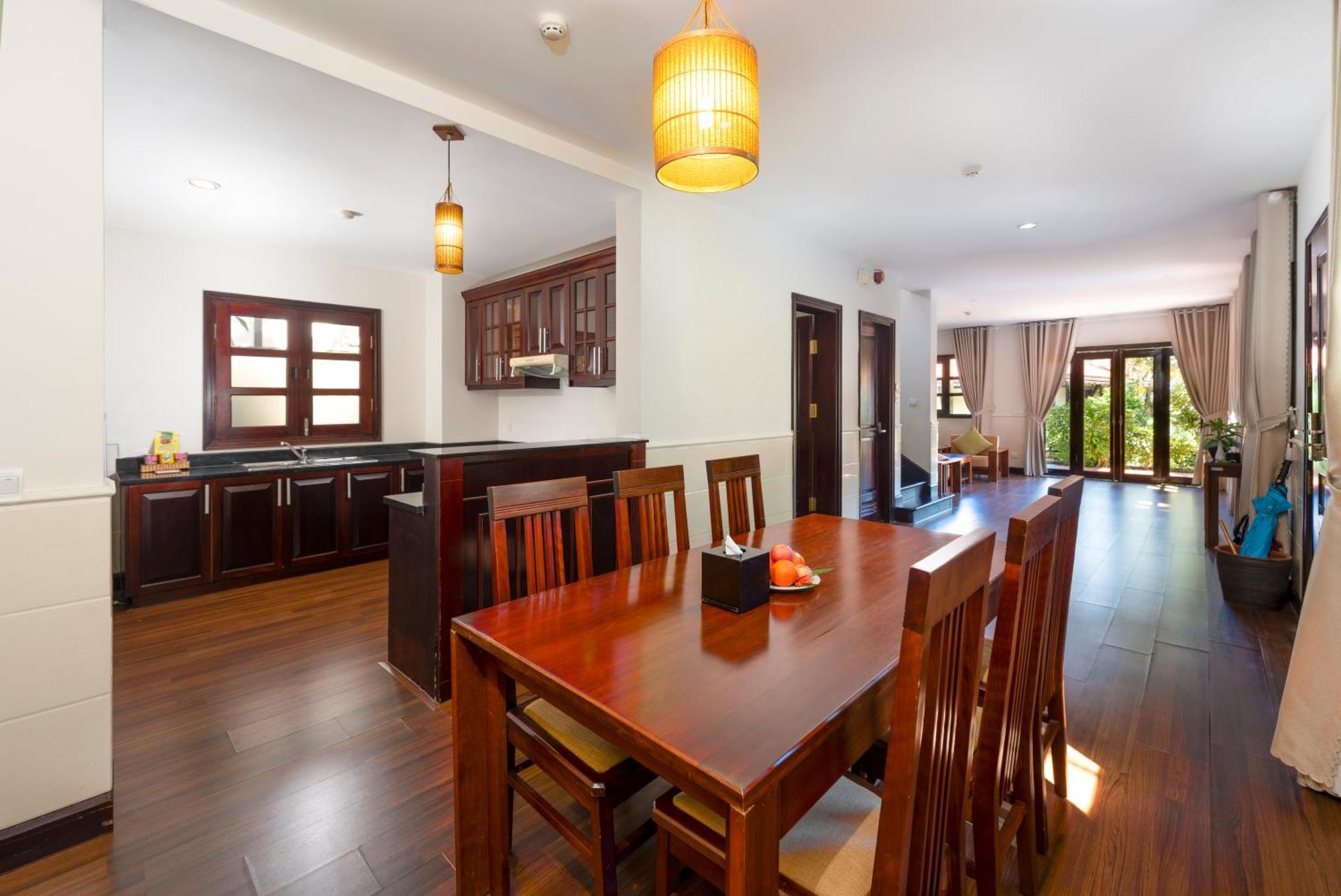 Khu nghỉ mát Dưỡng Sơn Trà